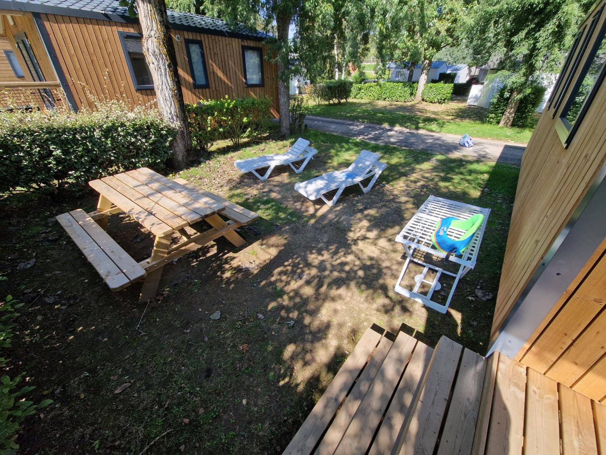 Camping Paradis Marmotel Saint-Geniez-dʼOlt 외부 사진